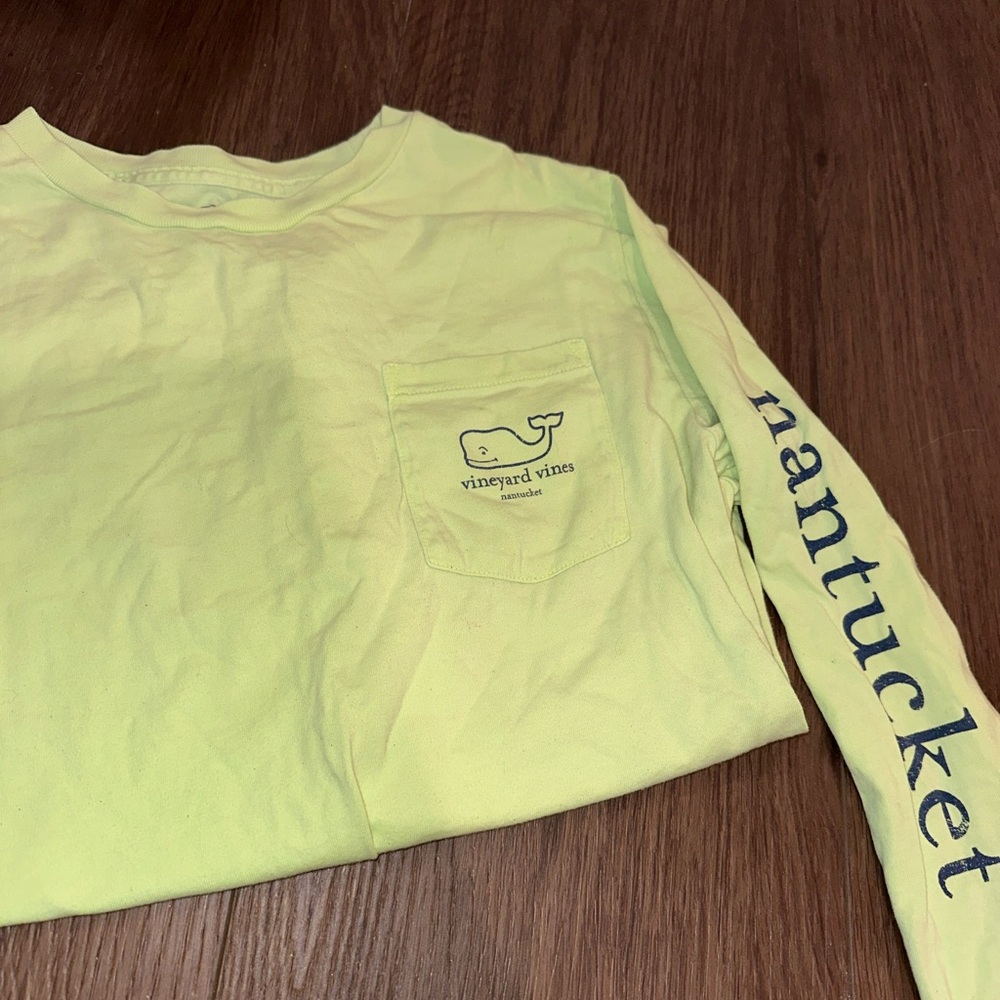 Lime green vineyard vines nantucket long sleeve